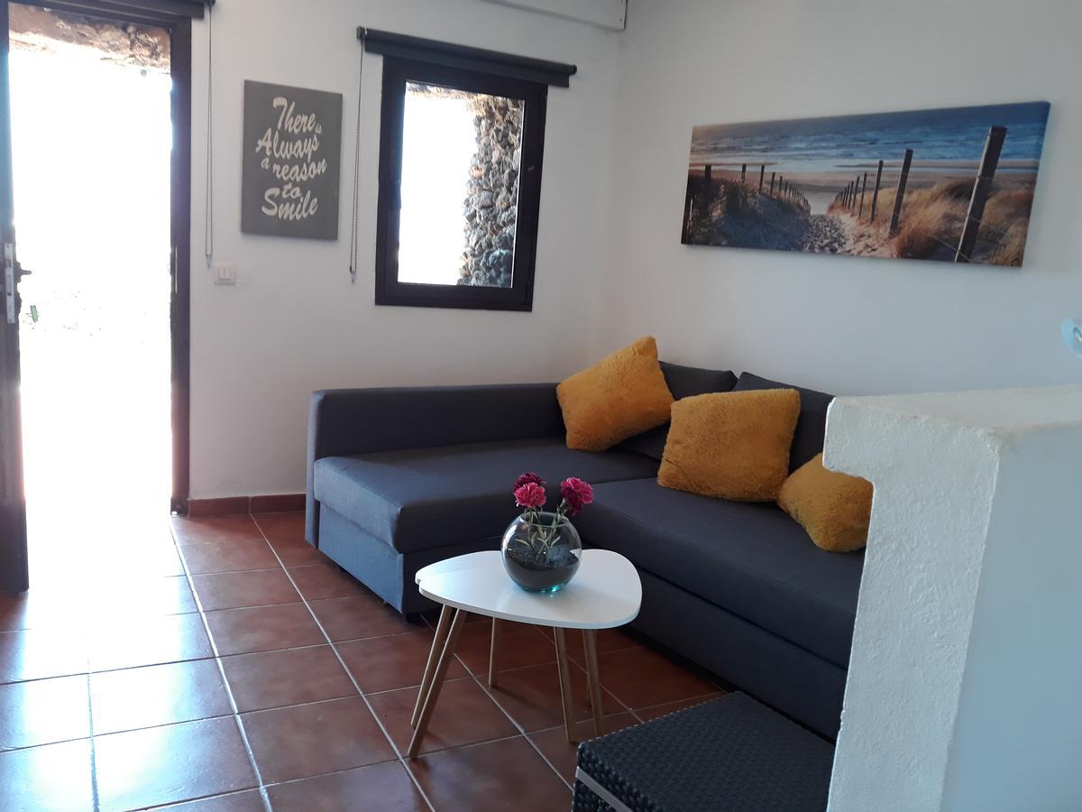 Hostal Loft La Tahonilla Tías Exterior foto